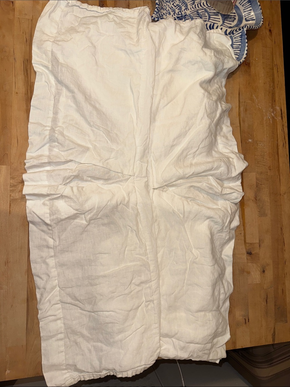 Pottery Barn Kids White Pleated Mini Crib Skirt